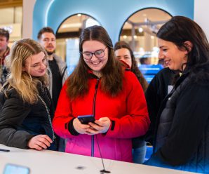 Cinco herramientas inteligentes del Galaxy S25 para que ellas cumplan con éxito sus roles diarios