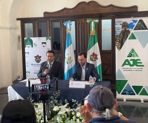 AJE firma alianza con la Municipalidad de Antigua Guatemala para impulsar programa Ciudades Sostenibles en la región